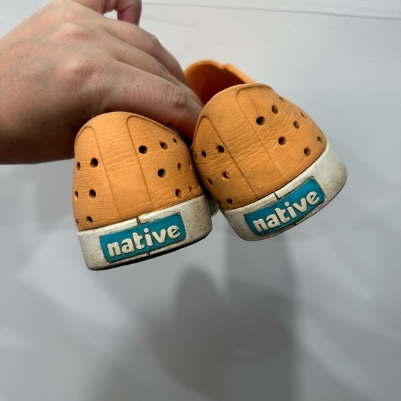 Native Kids Slip-On Rubber Shoes Orange Size 1 - Picture 7 of 7